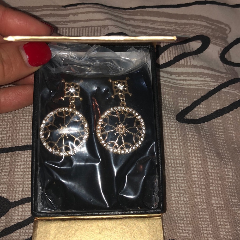 Avon Earrings
